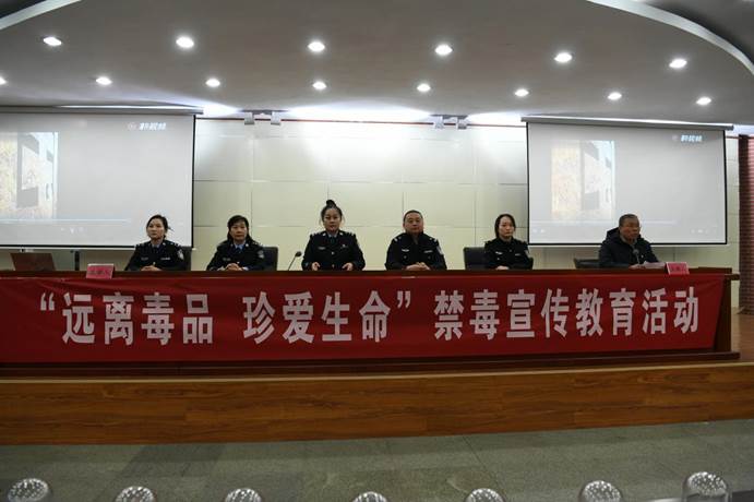 f55e47d8242a340eea09b1405e009df